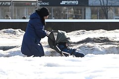 В Госдуме поддержали идею продлить оплачиваемый декретный отпуск